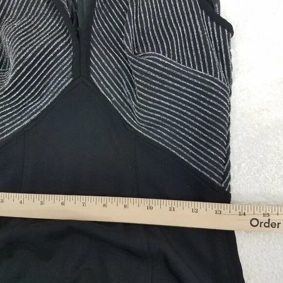 Tadashi Shoji Size M Long Maxi Evening Dress Front Slit Black / Silver Vintage - Picture 11 of 13